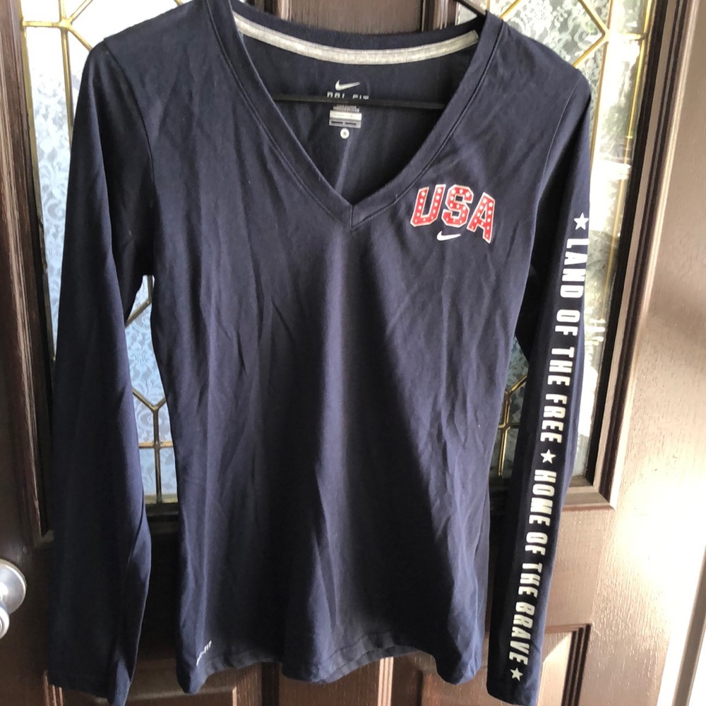 Long sleeve top
